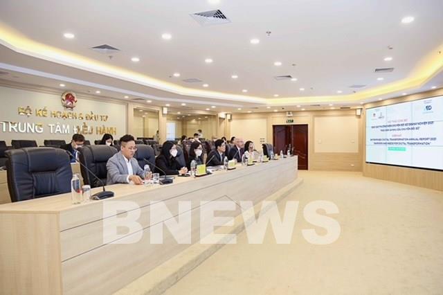 Publican el Informe anual sobre la transformación digital 2021 en Vietnam