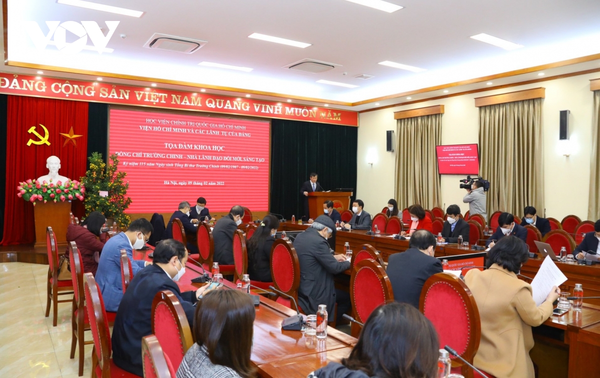 Distinguen en un seminario al líder reformador Truong Chinh