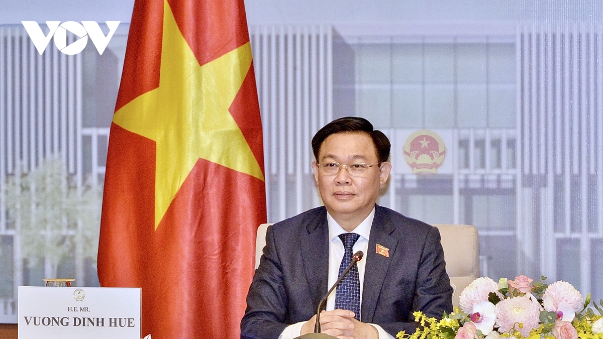 Presidente del Parlamento vietnamita felicita a la República de Ghana por su Día Nacional