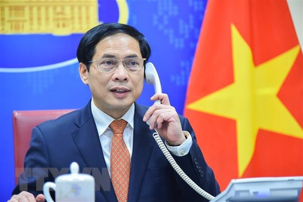 Vietnam aboga por rebajar las tensiones entre Rusia y Ucrania