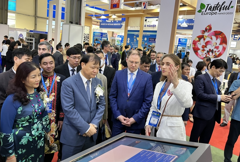 Inauguran la Feria Internacional de Comercio de Vietnam 2023