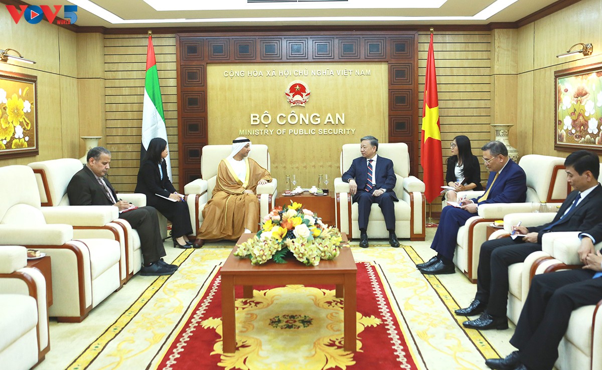 Vietnam y Emiratos Árabes Unidos fortalecen cooperación en seguridad