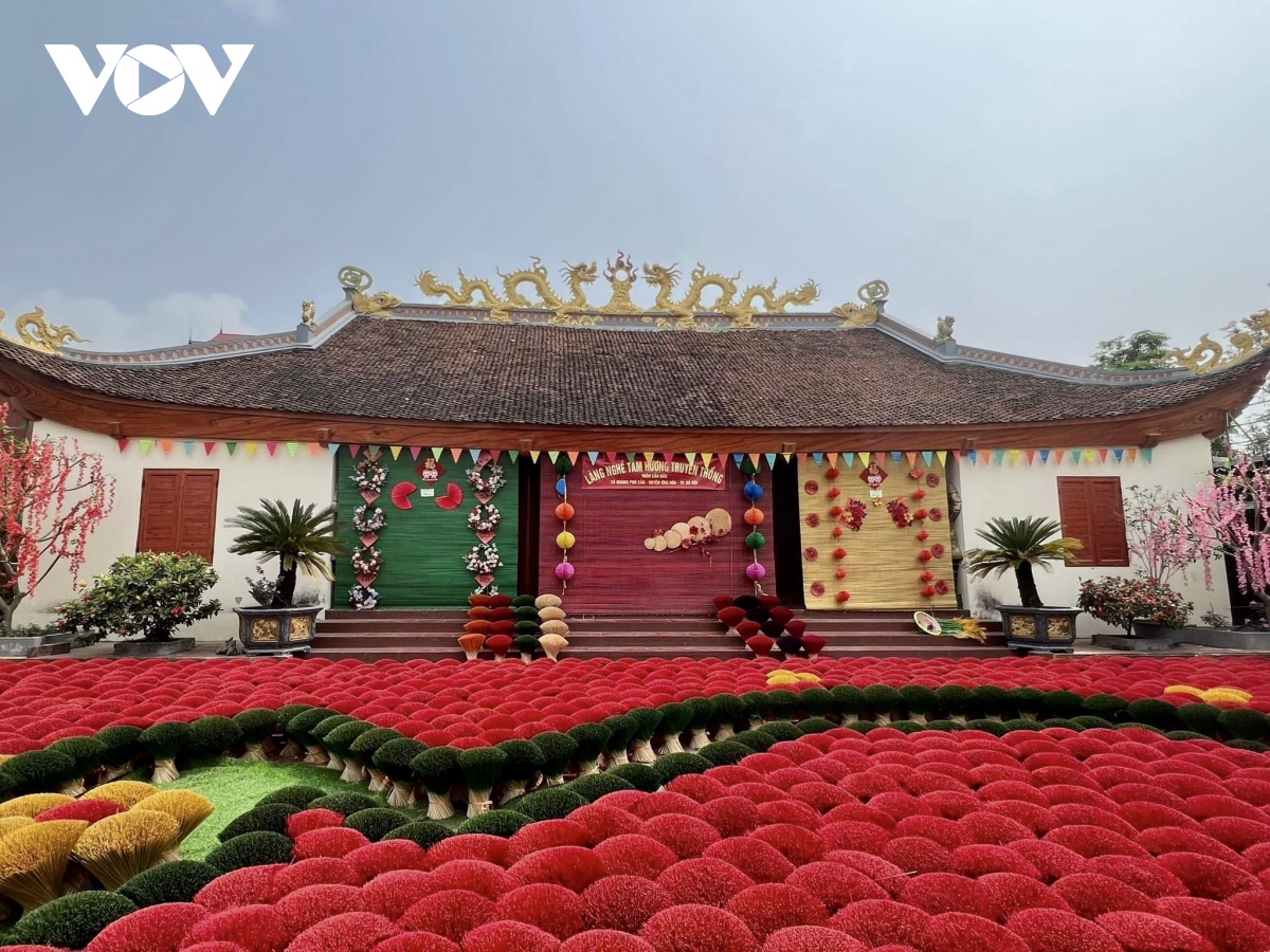 Aldea de inciensos de Quang Phu Cau, un nuevo destino favorito de turistas