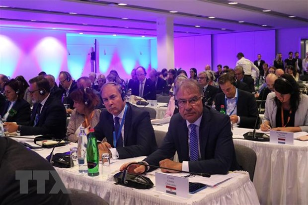 UE fija fecha para​elecciones al Parlamento Europeo