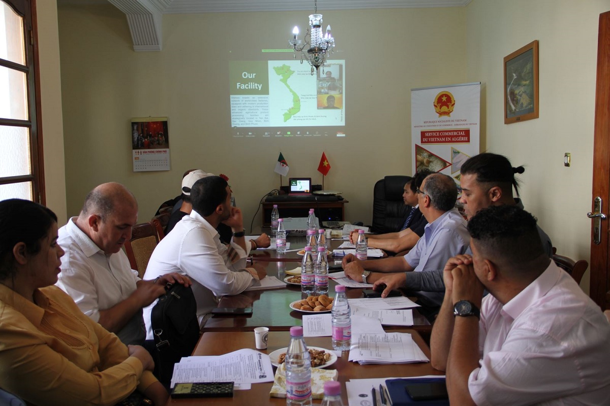 Vietnam y Argelia fortalecen relaciones comerciales
