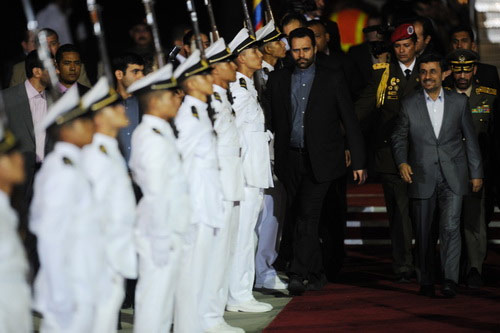 ស្វែងយកសម្ព័ន្ធមិត្តជាគូរប្រកួត