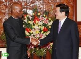 ឯកអគ្គរដ្ឋទូត Mozambique ប្រចាំនៅវៀតណាមបញ្ចប់អាណិត្តបេសកម្មការទូត