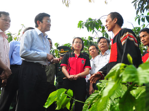 បណ្ដា សកម្មភាពនៃ ដំណើរបំពេញការងារនៅបណ្ដាខេត្ត Tay Nguyen  របស់ប្រធានរដ្ឋវៀតណាម Truong Tan Sang