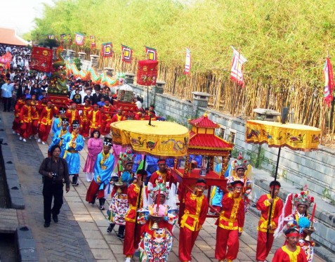 សកម្មភាពឆ្ពោះទៅទិវារំលឹកខួបដល់វិញ្ញាណក្ខ័ន្ធបណ្ដាស្ដេច​Hung