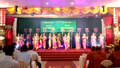 ឧបនាយករដ្ឋមន្រ្តីវៀតណាមVu Van Ninhអញ្ចើញទៅជូនពរបុណ្យចូលឆ្នំាថ្មីជនរួមជាតិខ្មែរNam Bo