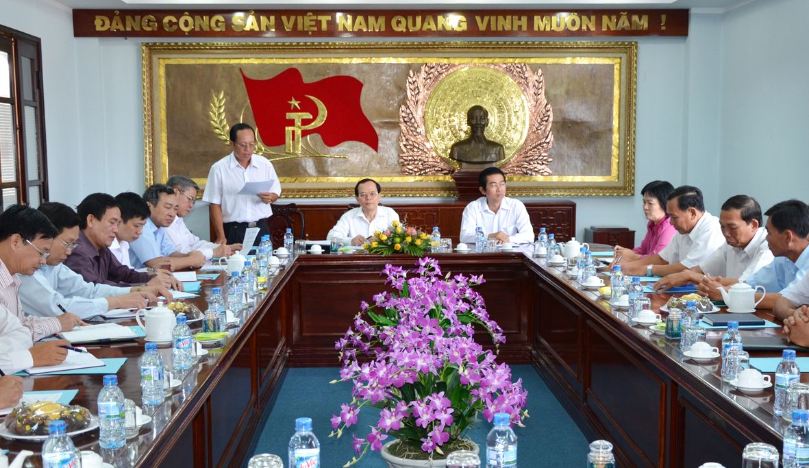 ក្រុមការងារ របស់គណះកម្មាធិការត្រួតពិនិត្យមជ្ឈឹមមានជំនួបធ្វើការជាមួយគណះកម្មាធិការបក្សខេត្តBac Lieu ​​