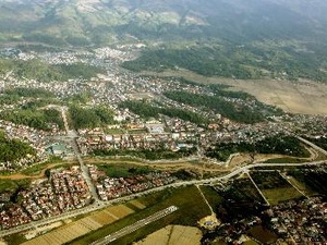 ពិធីរំលើកខួបអនុស្សាវរីយ៍លើកទី ២០ ទិវាបង្កើតទីក្រុង Dien Bien Phu