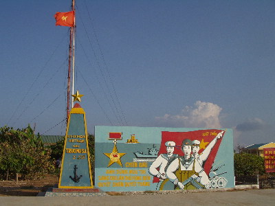 ជនវៀតណាមនៅឯបរទេសឆ្ពោះទៅកោះស្រុក Truong Sa