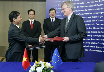 EUអនុម័ត្តលើការចុះហត្ថលេខាលើកិច្ចព្រមព្រៀងដៃគូរនិងកិច្ចសហប្រតិតប្តិការលើគ្រប់វិស័យជាមួយវៀតណាម