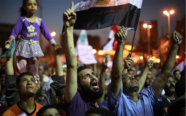 អេហ្ស៊ីបផ្អាកការប្រកាសលទ្ធផលបោះឆ្នោតប្រធានាធិបតីវង់ទី២