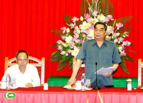 អចីន្ត្រៃយ៍គណៈលេខា Le Hong Anh ជួបធ្វើការជាមួយថ្នាក់ដឹកនាំទីក្រុង Can Tho