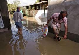 រុស្ស៊ីរៀបចំពិធីកាន់ទុក្ខថ្នាក់ជាតិសម្រាប់ជនរងគ្រោះដោយទឹកជំនន់