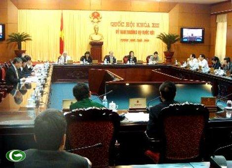 គណះកម្មាធិការ​អចិន្ត្រៃយ៍រដ្ឋសភាវៀតណាមផ្តល់មតិអំពីគម្រោងច្បាប់អប់រំការពារ​ប្រទេស សន្តិសុខ