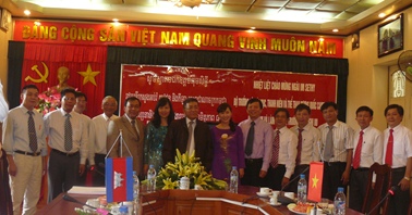 គណះប្រតិភូជាន់ខ្ពស់ក្រសួងអប់រំយុវជននិងកីឡាកម្ពុជាទៅទស្សនានិងបំពេញការងារនៅសាលាមិត្តភាព៨០