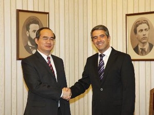 ឧបនាយករដ្ឋមន្ត្រីវៀតណាម Nguyen Thien Nhan បណ្ចប់ដំណើរទស្សនកិច្ចនិងបំពេញការងារនៅស្វ៊ីសនិងប៊ុលហ្គារី