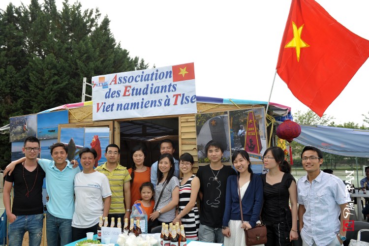 មហោស្រព​កាសែត L’humanité ២០១២