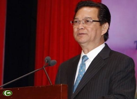 នាយករដ្ឋមន្ត្រី Nguyen Tan Dung ជួបប្រាស្រ័យជាមួយអ្នកបោះឆ្នោតទីក្រុងហូជីមិញ