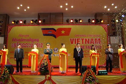 ផ្សារណាត់ពាណិជ្ជកម្មវៀតណាម-កម្ពុជាឆ្នាំ ២០១២