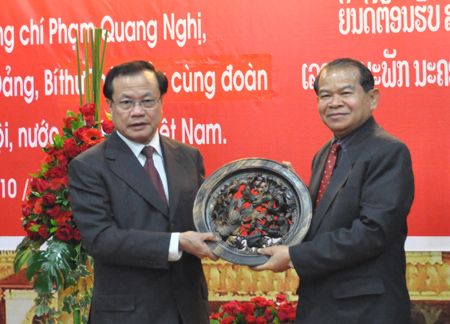 គណៈប្រតិភូជាន់ខ្ពស់ ទីក្រុងហាណូយទៅបំពេញទស្សនកិច្ចការងារនៅឡាវ