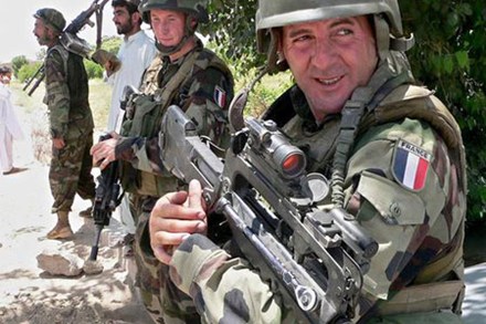 បារំាងដកទ័ពប្រយុទ្ធចេញពីអាហ្វហ្គានីស្ថាន