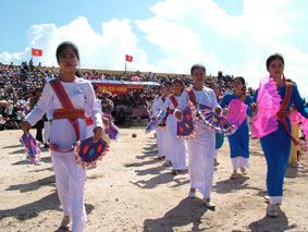 ជនរួមជាតិចាមនៅខេត្តដុងណាយ កសាងជនបទថ្មី