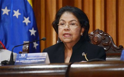 តុលាកាយុត្តិធម៌កំពូល Venezuela អនុញ្ញាតឲ្យលោកHugo Chavez ផ្អាកពិធីទទួលដំណែង