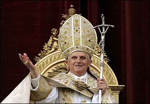 សម្តេចប៉ាប Benedict XVI ជួបសន្ទានចុងក្រោយជាមួយគ្រិស្គសាសនិកមកពីគ្រប់ទិសទី