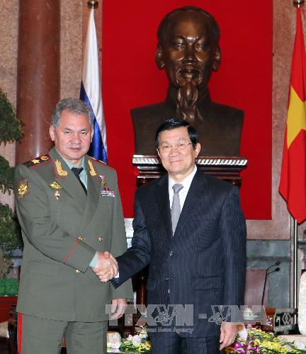 វៀតណាមនិងរុស្ស៊ីខំប្រឹងប្រែងជំរុញទំនាក់ទំនងយោធា