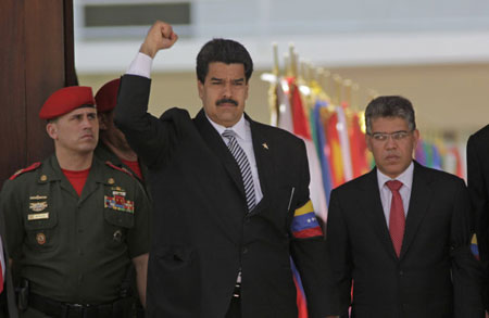 លោក Nicolas Maduro ឈរឈ្មោះជាផ្លូវការក្នុងការបោះឆ្នោតប្រធានាធិបតី Venezuela