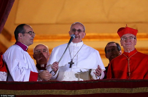 កាឌីណាល់ជនជាតិអាហ្សង់ទីន Jorge Mario Bergoglio ជាប់ឆ្នោតជាសម្តេចប៉ាបលើកទី ២៦៦