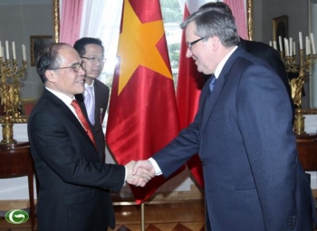 សកម្មភាពរបស់ប្រធានរដ្ឋសភាវៀតណាមនៅបូឡូញ