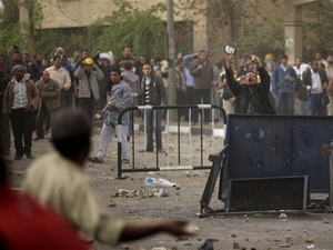 មនុស្សចំនួន ១៩០ នាក់ រងរបួសក្នុងបណ្ដាការប៉ះទង្កិចគ្នានៅអេហ្ស៊ីប