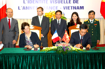 បារាំងនិងវៀតណាមខិតជិតគ្នាពី១ថ្ងៃទៅ១ថ្ងៃ