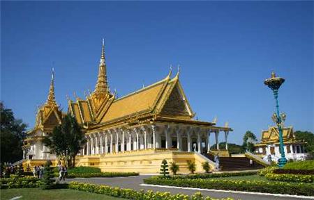 ដំណាងស្ថាប័នសារព័ត៍មានវៀតណាមចូលរួមកម្មវិធីស្វែងយល់កម្ពុជា