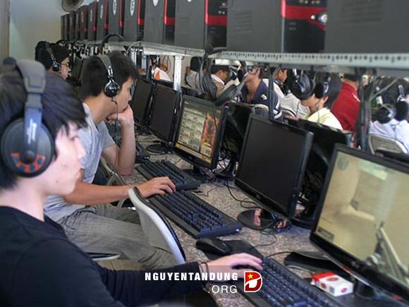 អង្គការអ្នកយកព័ត៍មានគ្មានព្រំដែននិងការបំប្លែងសេរីភាព Internet នៅវៀតណាម