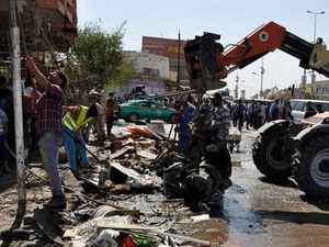 មនុស្សយ៉ាងតិចបំផុតចំនួន ១៥ នាក់ត្រូវស្លាប់ក្នុងការវាយប្រហារដោយគ្រាប់បែកដាក់ក្នុងរថយន្ត