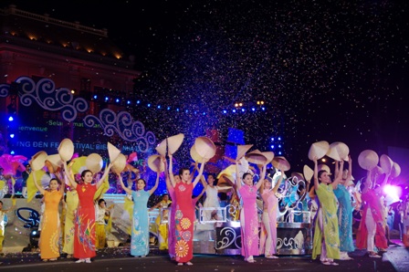 Festival សមុទ្រ Nha Trang 2013 បានបញ្ចប់