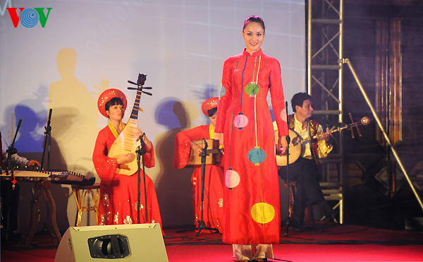 ប្រធានក្រុមចរចាររបស់កូរ៉េខាងត្បូងជំរុញការខំប្រឹងប្រែងចាប់ផ្តើមឡើងវិញកិច្ច ចរចារ៦ភាគី