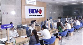 បណ្ដាអង្គភាពអាជីវកម្មវៀតណាមទទួលរង្វាន់÷ពាណិជ្ជសញ្ញាល្បីឈ្មោះអាស៊ាន