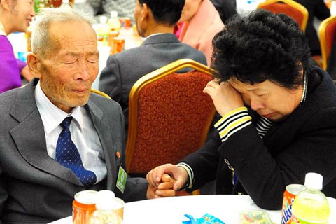 ព្យុងយ៉ាងយល់ព្រមជួបចរចារជាមួយ Seoul អំពីការជួបជុំសំរាប់បណ្ដាគ្រួសារដែលត្រូវបានព្រាត់ប្រាស់