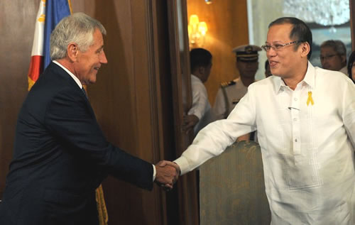 អាមេរិកនិងហ្វីលីពីនពិភាគ្សាអំពីការបង្កើនកម្លាំងយោធា