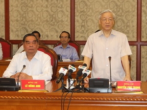 ការិយាល័យនយោបាយជួបធ្វើការជាមួយគណះកម្មាធិការអចិន្ត្រៃយ៍គណះកម្មាធិការបក្សទីក្រុង Hai Phong