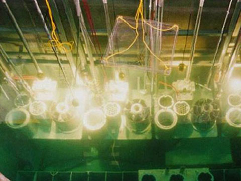 សាធារណៈរដ្ឋប្រជាធិបតេយ្យប្រជាមានឹតកូរ៉េចាប់ផ្តើមមាស៊ីនរេអាកទ័រនុយក្លេអ៉ែរ