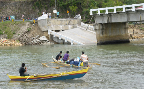 ចំនួនមនុស្សស្លាប់និងរង់របួសនៅហ្វីលីពិនបានកើនឡើងដោយសារការរញ្ជួយដី