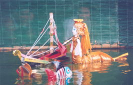 រឿងព្រេង Andersen ត្រូវបានសម្ដែងតាមរយៈតុក្តាទឹកវៀតណាម